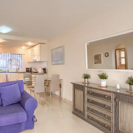 Pueblo Miraflores 1 Ground Floor Gorgeous View Apartment